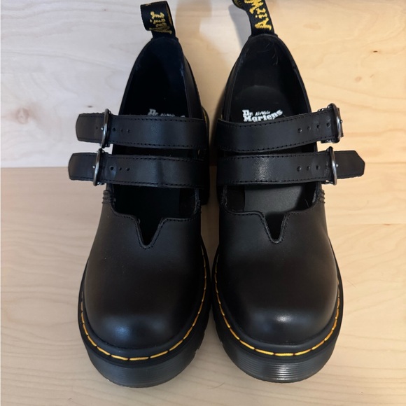 Dr. Martens EVIEE SENDAL LEATHER HEELED SHOES - Picture 3 of 7